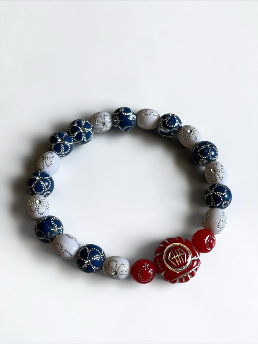 🍭5 for $20🍭 Floral Etched Acrylic Beaded Stretch Bracelet CC X